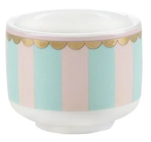 Ein Eierbecher Stripes von Miss Etoile.