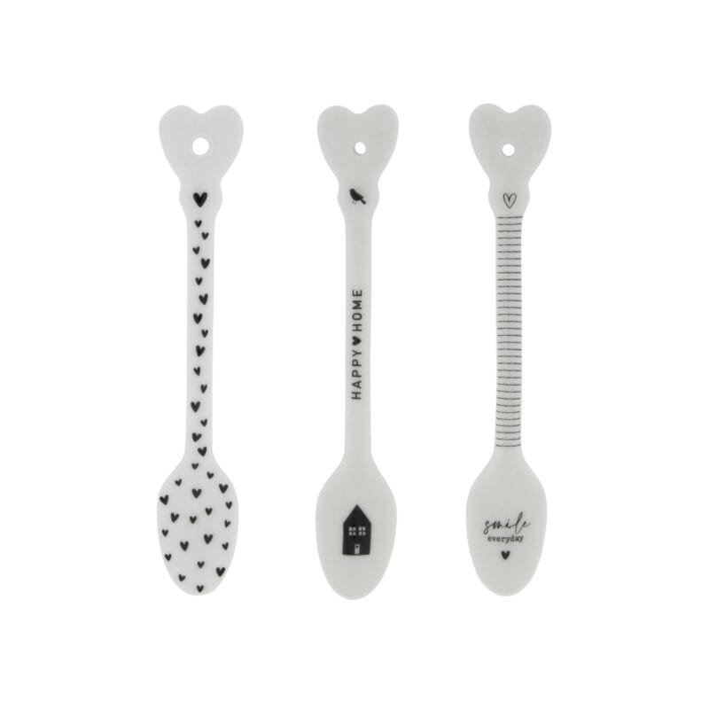 Ein Löffel Set Herzen_ Streifen und Happy Home Schwarz von Bastion Collections.