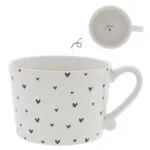 Eine Kaffeetasse Herzen Weiß von Bastion Collections aus Keramik 10x8x7cm.