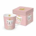 Eine Kaffeetasse Happy Birthday Princess aus Bone China Porzellan von PPD 350ml.