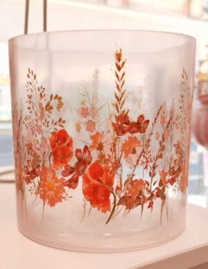 Ein Windlicht Blumen Rosa von Gehlmann aus Glas 15x15x15cm.