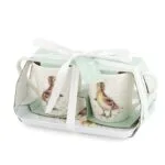 Ein 2er Set Tassen mit Tablett Lovely Mum von Wrendale.